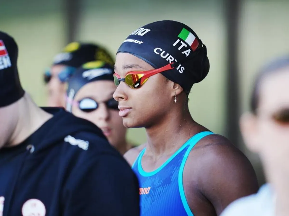 Sara Curtis Domina i Settecolli: Record, Stelle e Prospettive Future