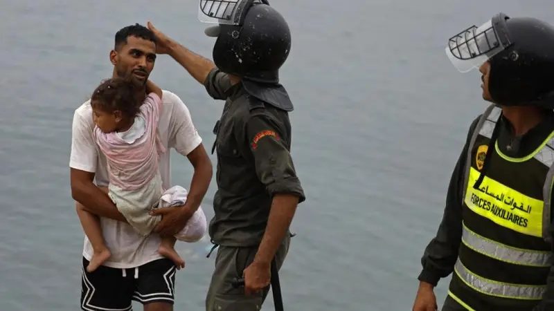 Crisi Ceuta: 50.000 Migranti in un Giorno, Tensioni UE e Minaccia a Schengen
