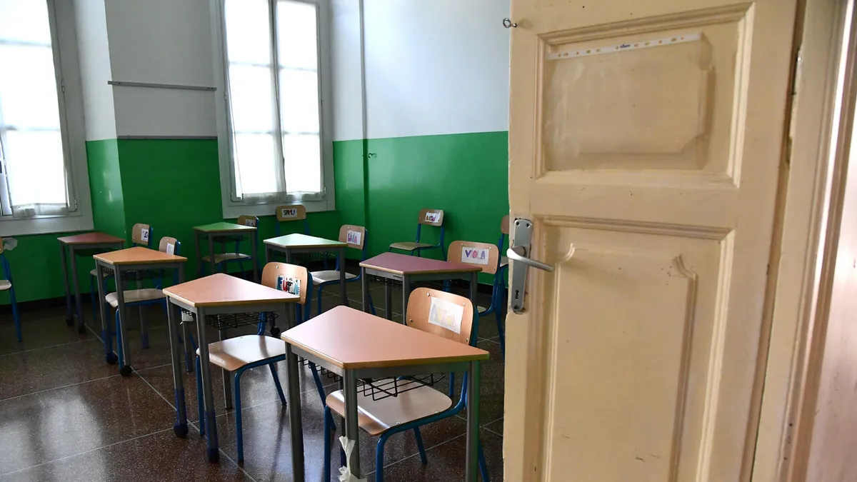 Aumenti per le Scuole e Apertura Biblioteca Eco