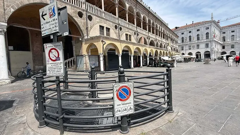 Padova: Bagni Pubblici Gratuiti in Piazza delle Erbe e Via Pietro d’Abano