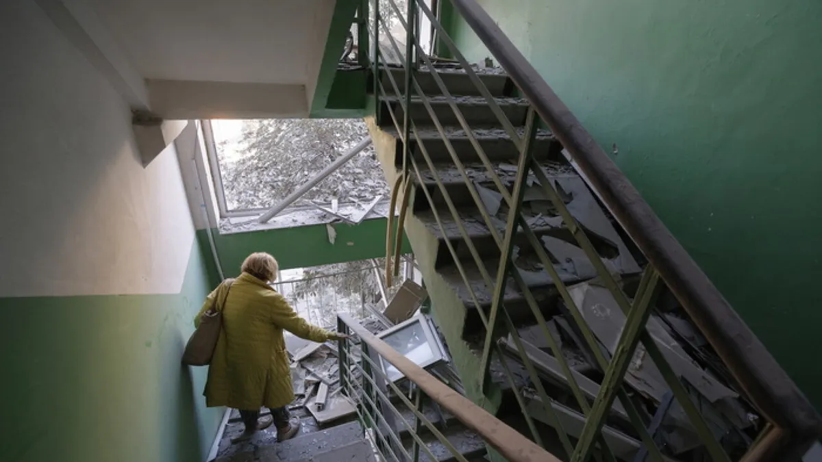 Kiev: Forti Esplosioni e Edificio Coinato in Attacco