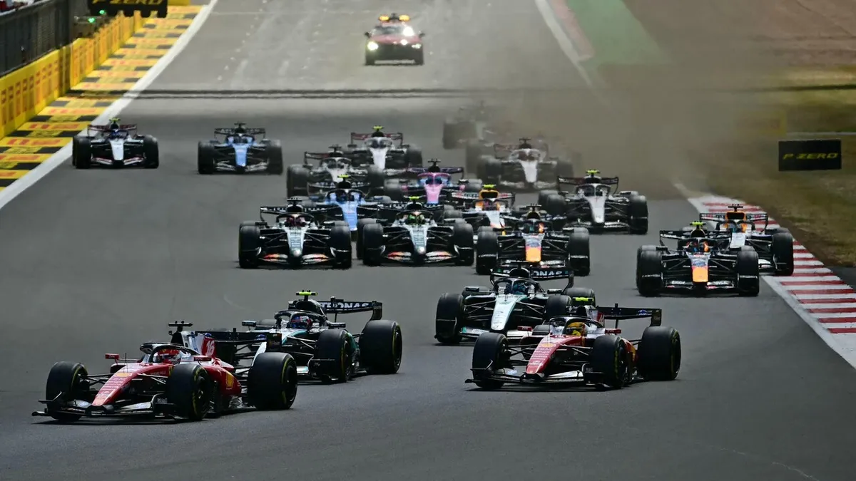 GP Inghilterra: Leclerc in Pole, Hamilton Secondo e Problemi Antonelli