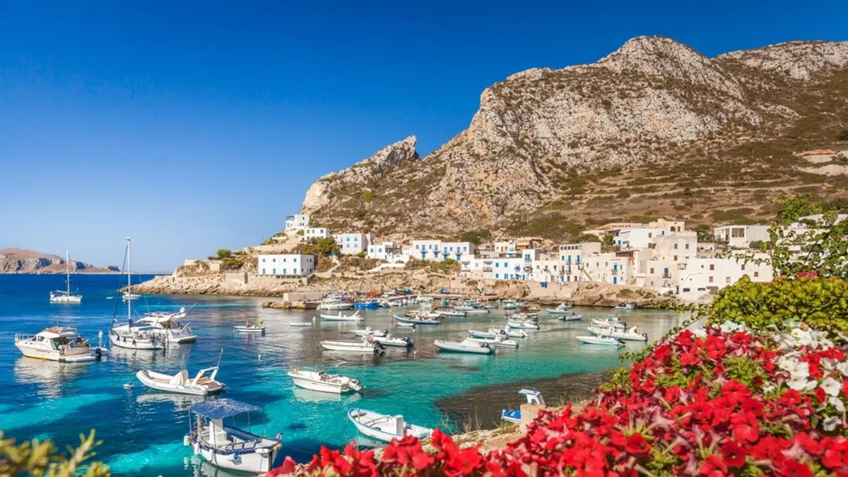 Sicilia: Esplorando le Isole Minori