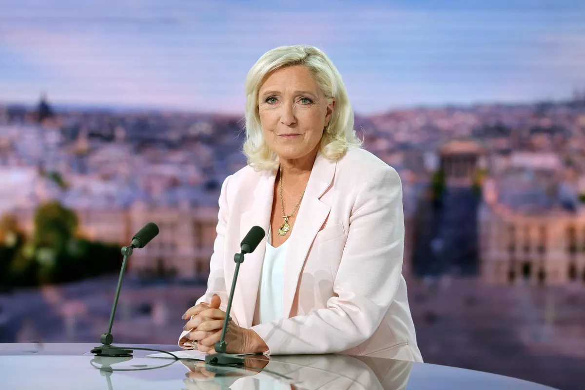 Le Pen Candidata Ancora: Sentenza Favorisce la Sua Campagna Presidenziale
