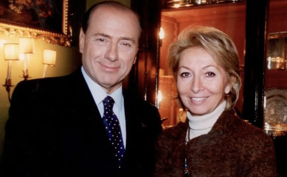 Mity Simonetto: L'Architetto dell'Immagine di Berlusconi