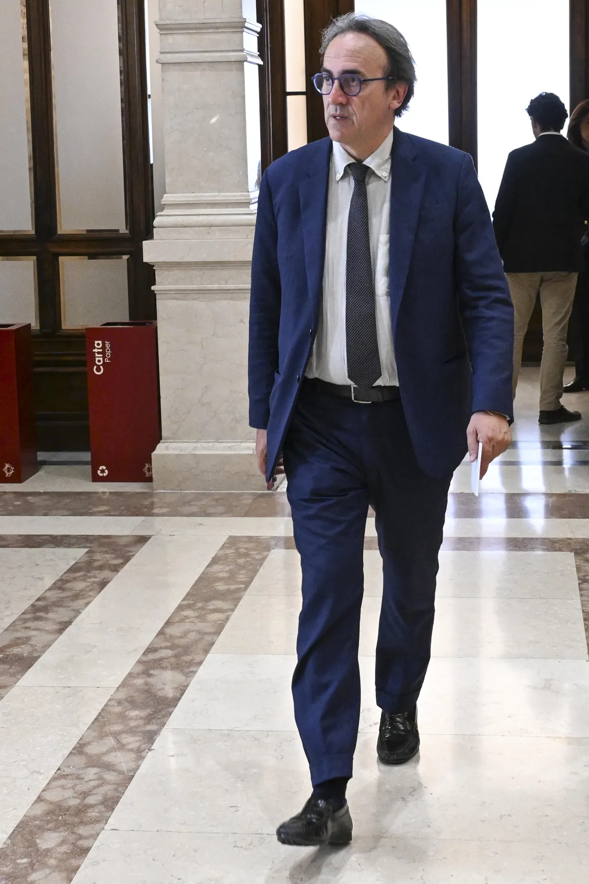 Bonelli (AVS) si oppone al Safe e al riarmo degli Stati UE: 'Riarmo paese, squilibrio e no al finanziamento'