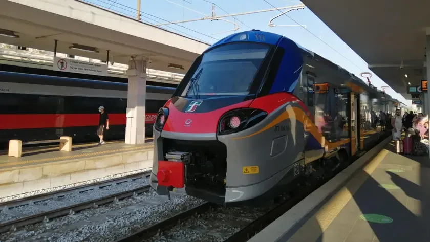Tragedia sulla Linea Ferroviaria Padova-Vicenza: Cancellazioni e Disagi
