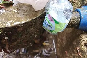 Manomessa la Fontana di Via Medaglie d'Oro a [Città]