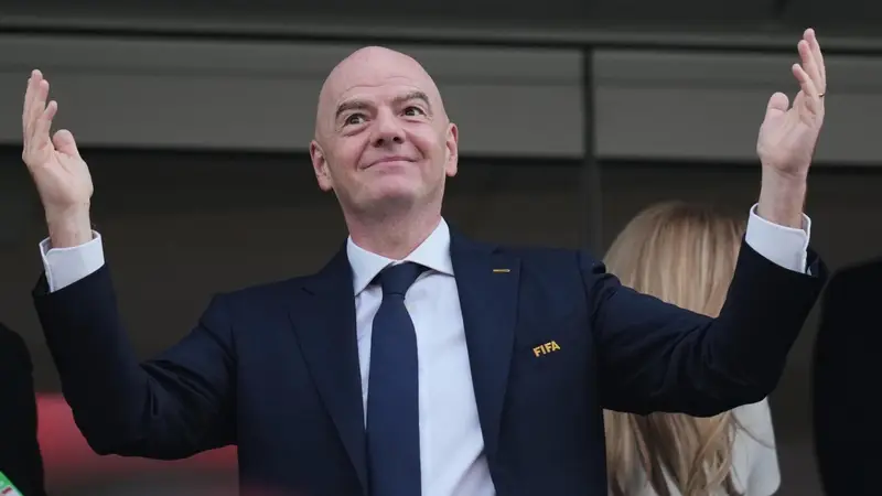 Uefa: Infantino Sotto Accusa, Perduta la Fiducia per 'Manovre Segrete'