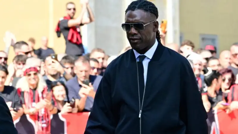 Sant'Ambrogio in lutto: un omaggio a Franco Baresi tra leggende del calcio