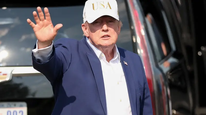Trump Cita Hillary Come Unica Via Possibile Dopo le Posizioni di Netanyahu