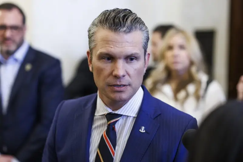 Hegseth Smentisce le Speculazioni sulla Candidatura alla Casa Bianca del 2028