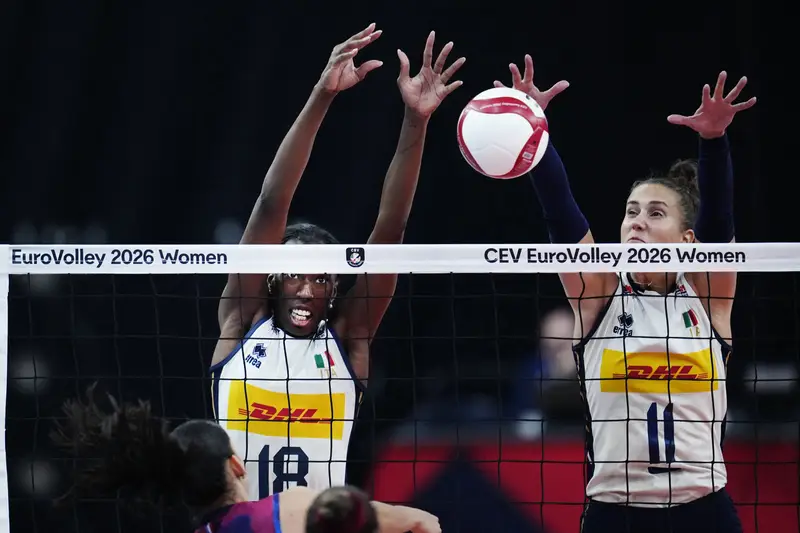 Italvolley, Azzurre Irresistibili: Trionfo in Svezia e Qualificazione agli Ottavi