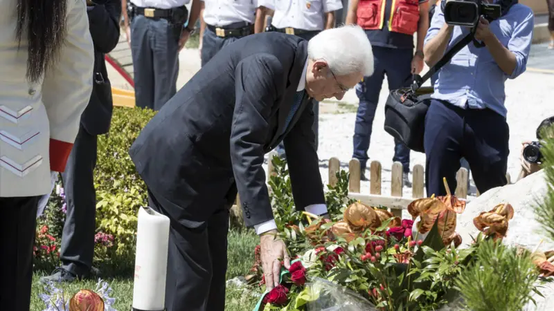 Mattarella ad Amatrice per il Decennale del Terremoto: «Un Impegno Continuo per la Ricostruzione»