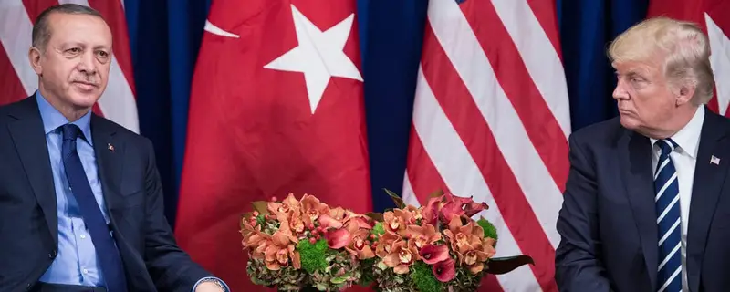 Nuove Sanzioni USA, Ankara a Rischio di Interruzione delle Forniture di Gas Iraniano