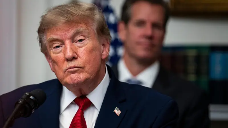 Debito Americano: Un Montante di oltre 40 Trilioni di Dollari Sull'Attenzione degli Analisti