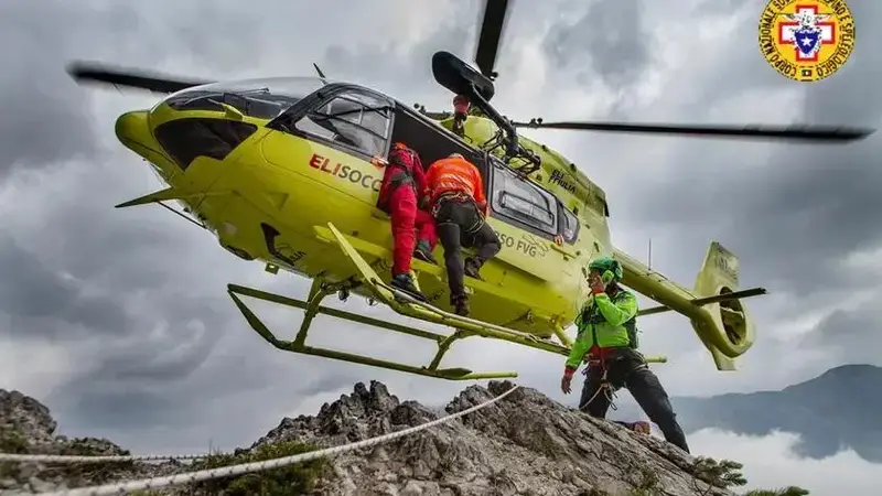 Escursionista Fatale sulla Jof di Montasio: Caduta in un Canalone