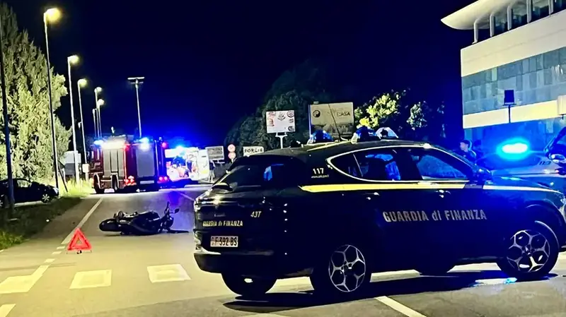 Scontro tra Motociclette a Porcia: Due Giovani Feriti