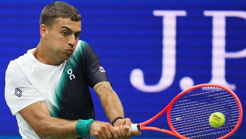 US Open: Sorteggiato il Tabellone, Sfide in Vista per i Tennisti Italiani