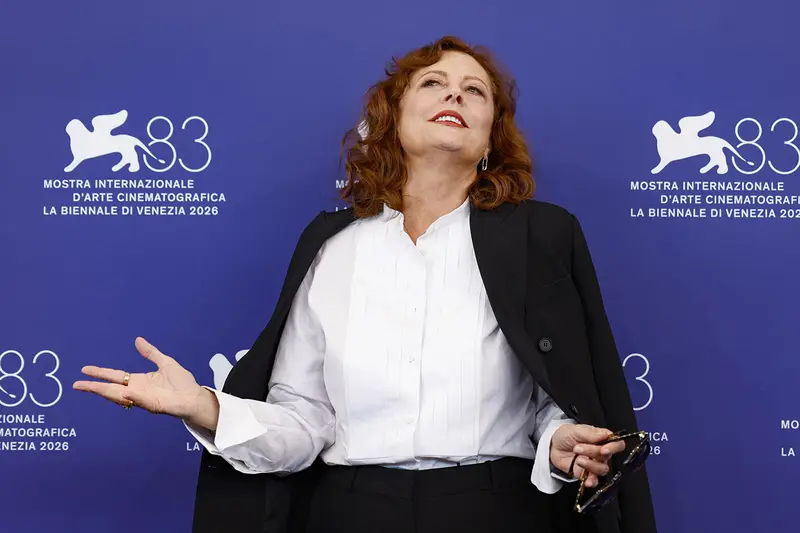 Venezia, Festival: 'The Echo Chamber' di Pallaoro Non Riusce a Etereo Bertolucci
