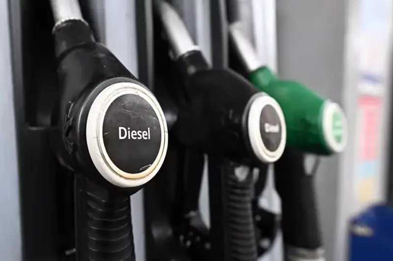 Prezzi Carburanti in Aumento: Benzina a 2,046 Euro e Gasolio a 2,157