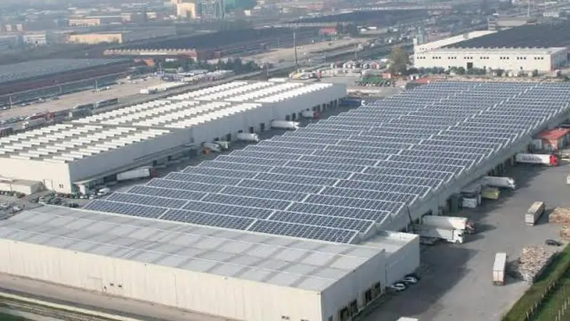 Morto un operaio schiacciato da trave nel polo logistico MD a Cortenuova
