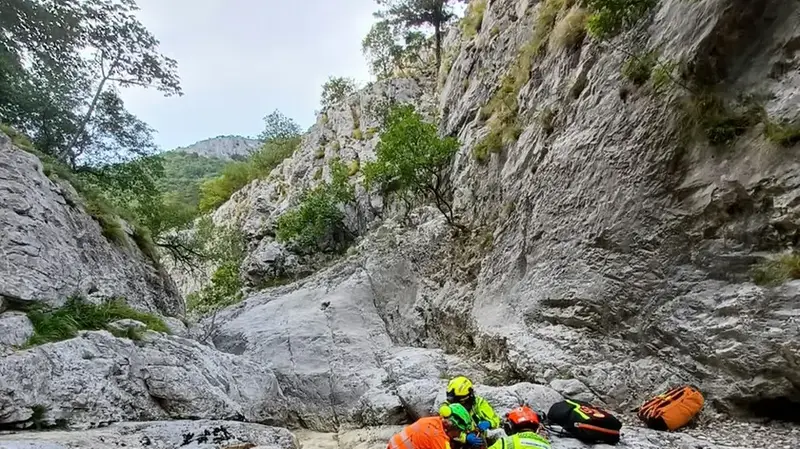 Tragedia in Val Rosandra: giovane triestino cade nel torrente
