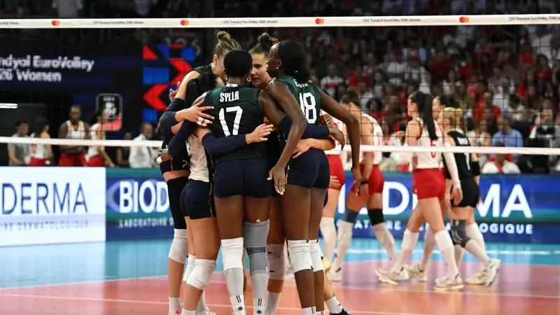 Italia in Finale di Volley: Dominio a Istanbul contro la Turchia