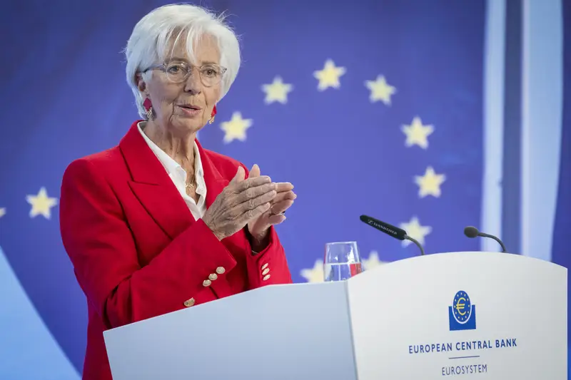 BCE Alza I Tassi: Lagarde Preannuncia Ulteriori Strette per Combattere l'Inflazione