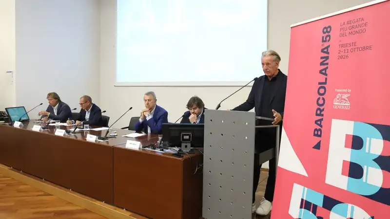 Barcolana Sea Summit: L'Intelligenza Artificiale Rivoluziona il Futuro della Vela