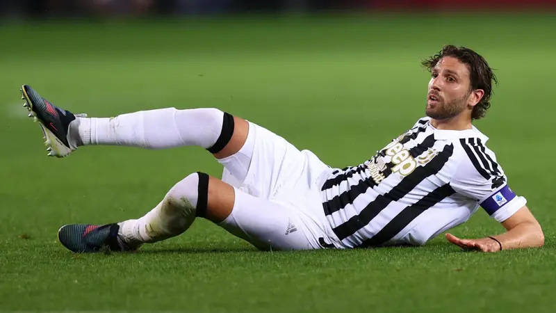 Locatelli, Infortunio Gravissimo: Stop di Tre Mesi per il Capitano Juventus