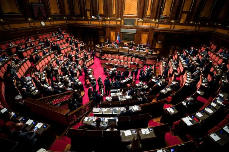 Senato, Stop ai Sussidi per Famiglie di Minorenni Condannati