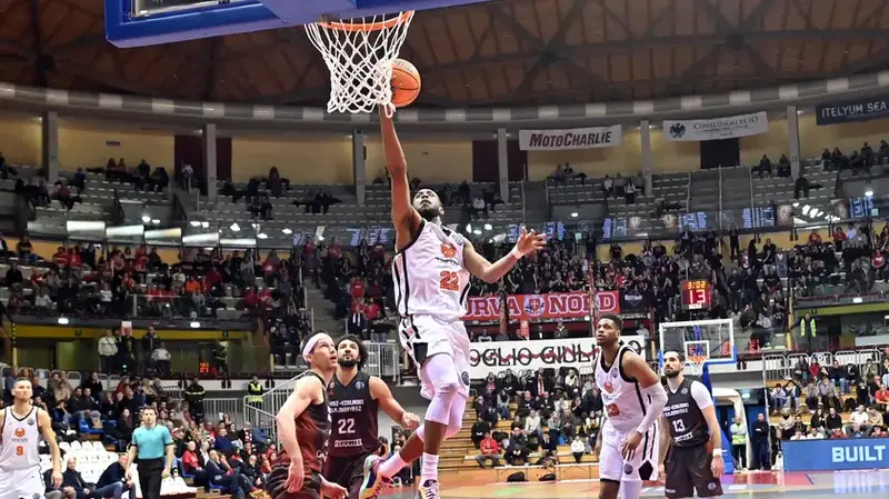 Pallacanestro Trieste Rompe il Contratto con Markel Brown