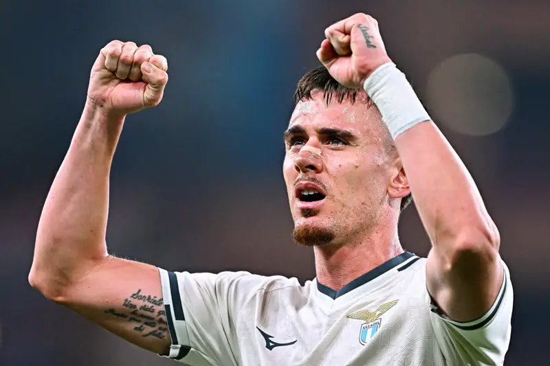 Patric Saluta la Lazio: Un Addio Ricco di Emozioni e Gratitudine