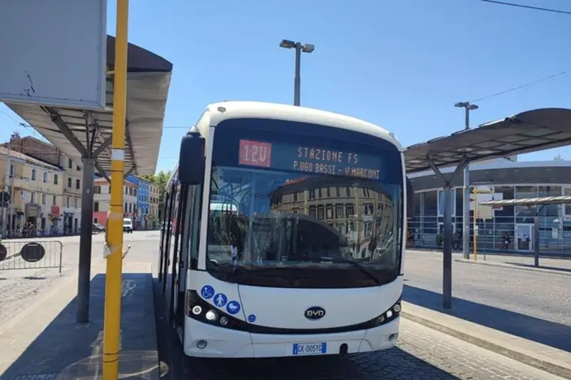 Trasporto Pubblico: Proposta di Abbonamenti Annuali a 50 Euro per Riforma Finanziaria