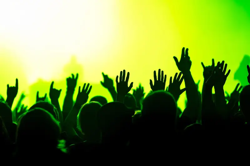 Il Mercato dei Concerti Live in Italia: Un Boom Senza Precedenti