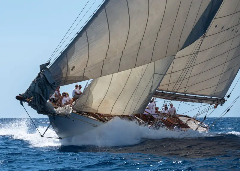 Vele d’Epoca di Imperia: Un Ritrovo Storico per la Nautica Italiana
