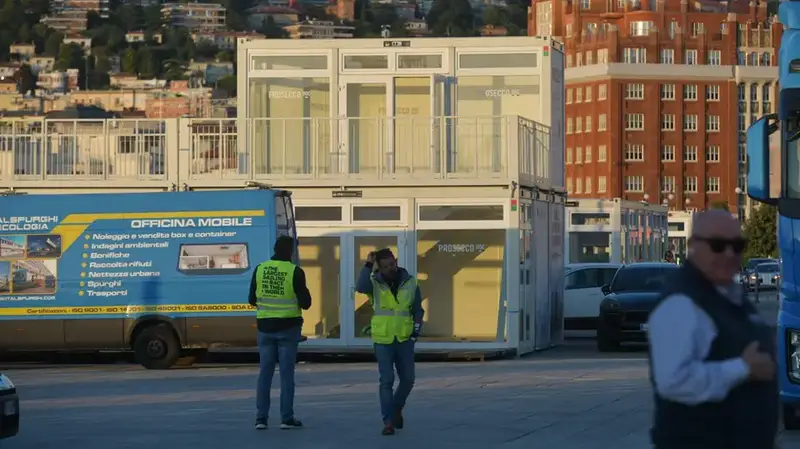 Barcolana Trieste: Inizia l'Allestimento del Villaggio sulle Rive