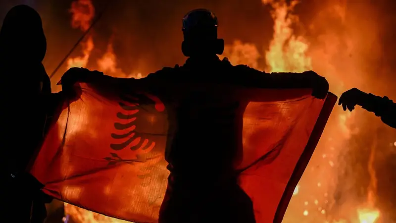 Albania: Proteste di Massa a Tirana e in Altre Città - Richieste di Dimissioni per Rama