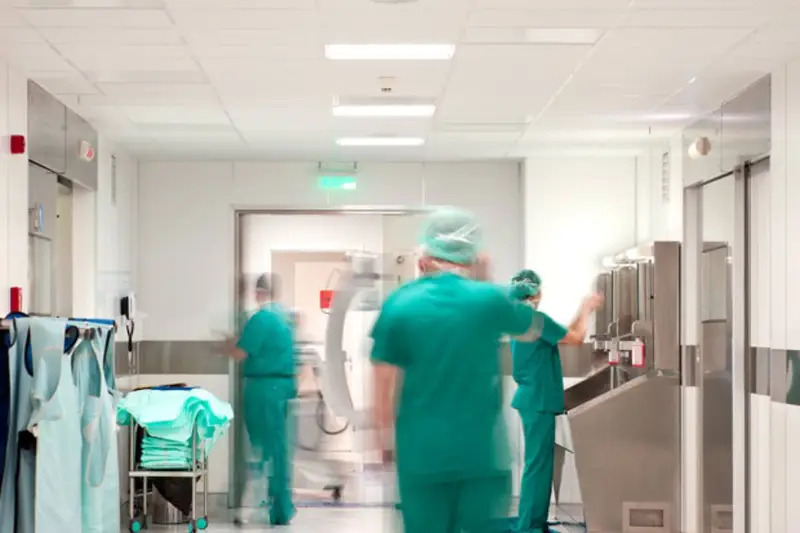 Dirigenti Sanitari: Riconciliazione Contrattuale con Aumenti Fino a 560 Euro
