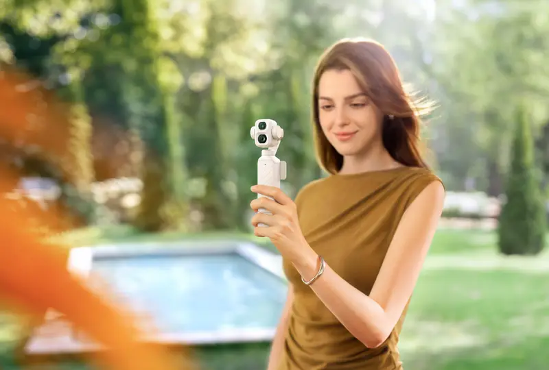 DJI Osmo Pocket 4P Pearl White: Doppia Fotocamera e Gimbal per Creator