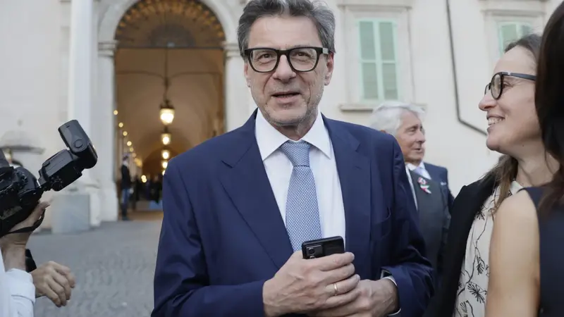 Trump Pesa sul Mercato Energetico Europeo: Minaccia all'Export di Gasolio