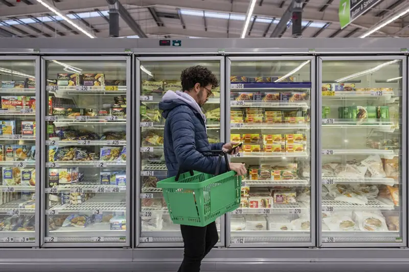 Spesa Italiana: Calo dei Consumi e Aumento dei Prezzi