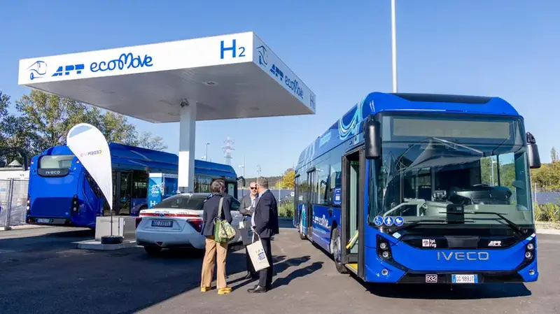 Apt, nasce l'idrogeno al Lisert: nove bus a celle a combustibile per Monfalcone, Ronchi e Staranzano