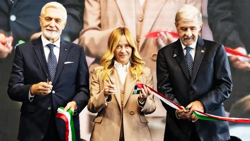 Meloni a Genova per il Salone Nautico: Controversia sull'invito della Sindaca Salis