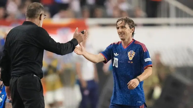 Modric: 'Mi sento bene, mi godo ancora il calcio e non ho fretta di prendere decisioni'