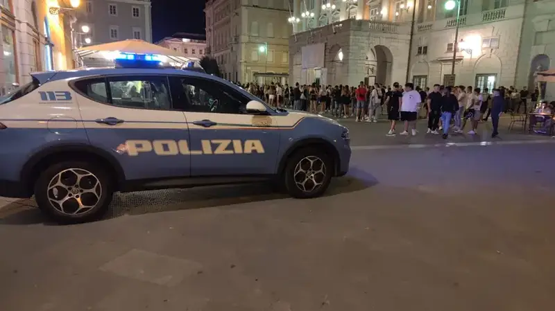 Trieste: Rissa in Piazza Verdi, Ferito tra i Giovani