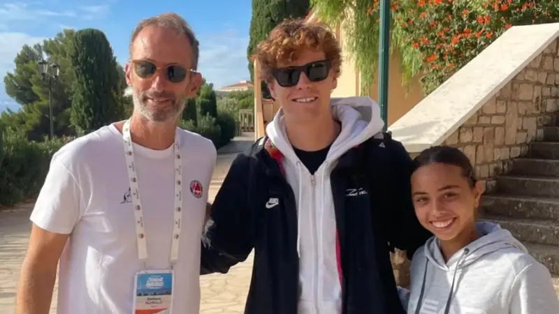Sinner e Olivia Conticello: un'emozionante interazione a Montecarlo