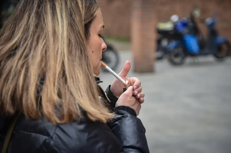 Aumento Tasse Tabacco: Prezzi Sigarette e Prodotti Alternativi in Crescita nel 2027