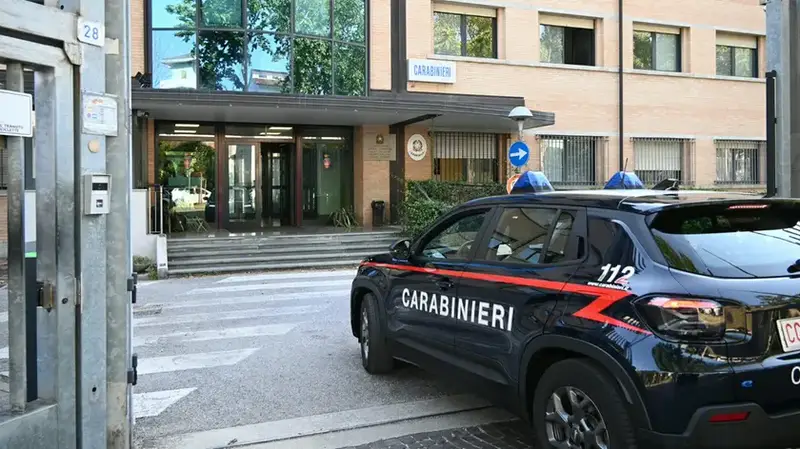 Friuli: Truffa Bitcoin Costosa per Anziano, Intervento Rapido della Polizia